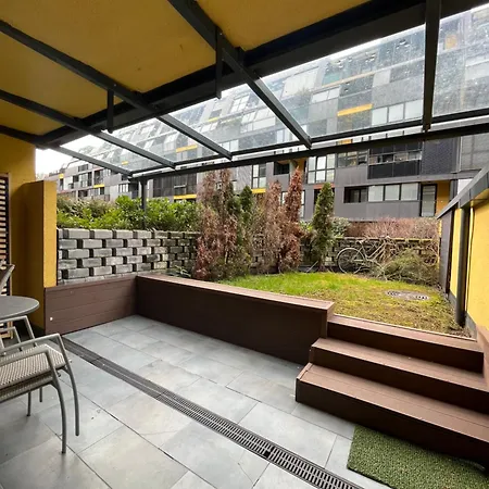 Oasis Atrium Apartment With Free Parking Ljubljana Extérieur photo