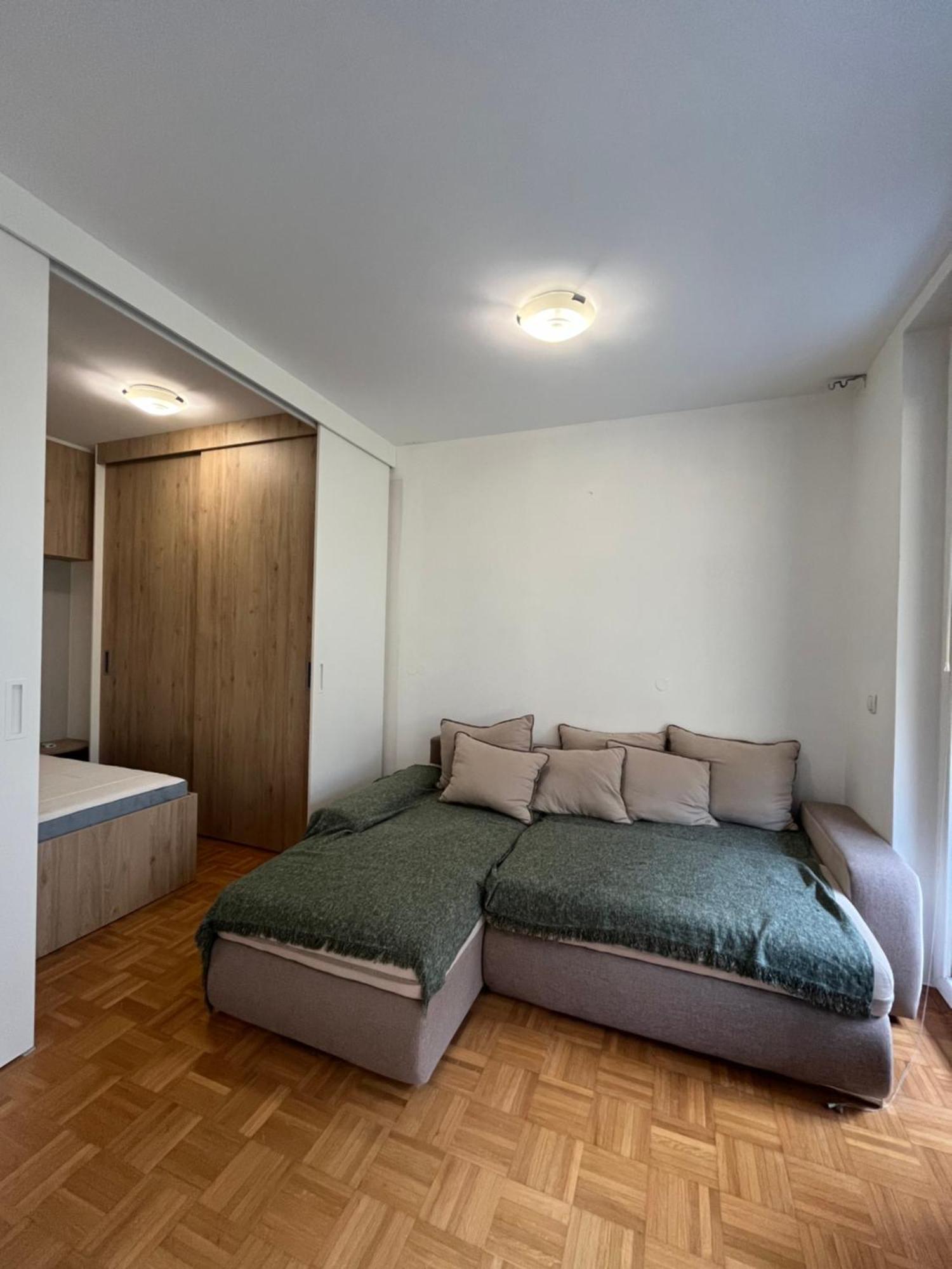 Oasis Atrium With Free Parking * Ljubljana