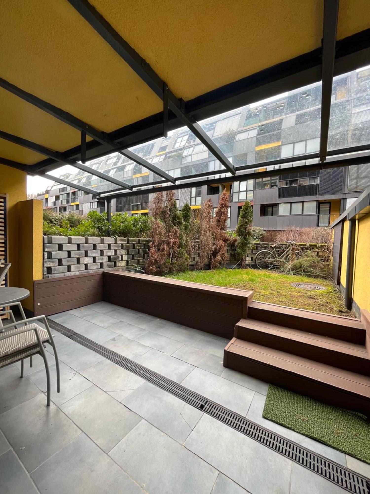 Oasis Atrium With Free Parking Appartement *